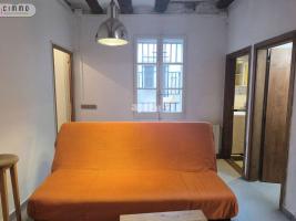 Louer pis, 86.00 m²