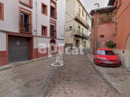 Pis, 145.00 m², prop de bus i tren