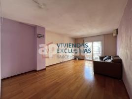 Piso, 107.00 m², cerca de bus y tren