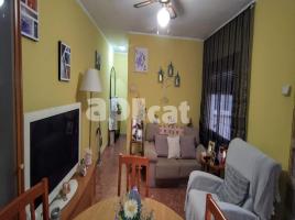Flat, 60.00 m², near bus and train