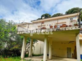 Casa (unifamiliar adosada), 182 m², seminuevo, Zona