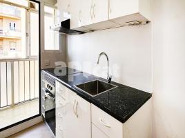 Piso, 55.00 m², cerca de bus y tren, Calle de Vallparadís