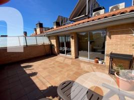 Duplex, 90.00 m², almost new