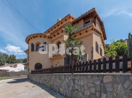 Casa (unifamiliar aïllada), 221.00 m², prop de bus i tren