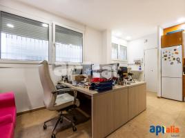 Piso, 112.00 m², cerca de bus y tren
