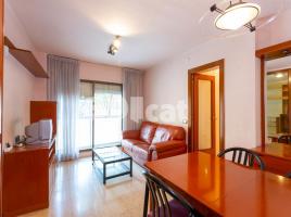 Pis, 71.00 m², حافلة قرب والقطار