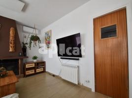 Casa (unifamiliar aislada), 121.00 m², cerca de bus y tren