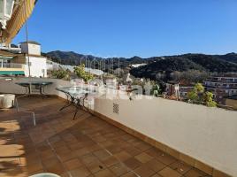 Attic, 102 m², Zona