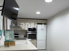 Pis, 98.00 m², 附近的公共汽車和火車, Paseo de Jaume Gordi