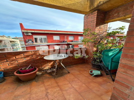 Pis, 76.00 m², Calle Pení