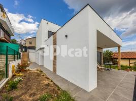 новостройка в - дома in, 140.00 m², pядом автобусный и железнодорожный, новый