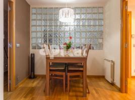 Piso, 80.00 m², cerca de bus y tren, Doctor Reig