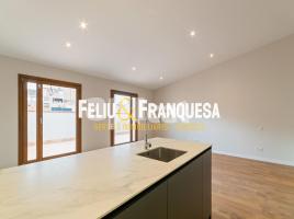 Alquiler ático, 130.00 m², cerca de bus y tren, seminuevo