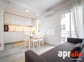 Pis, 57.00 m², prop de bus i tren