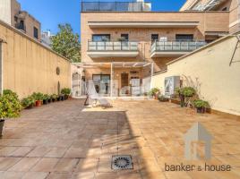 , 95 m², جديد تقريبا, Zona