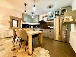 Unifamiliar aïllada, 180.00 m², seminou