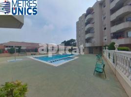 Pis, 120.00 m², près de bus et de train, Avenida Pau Casals