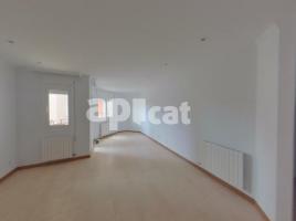 Pis, 120.00 m², près de bus et de train, Avenida Pau Casals