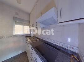 Pis, 56.00 m², 附近的公共汽車和火車, Calle del Pilar
