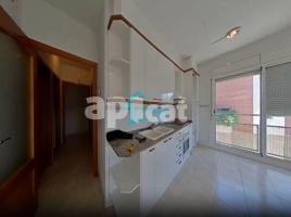 Flat, 62.00 m², near bus and train