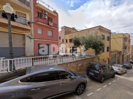 Pis, 83.00 m², حافلة قرب والقطار