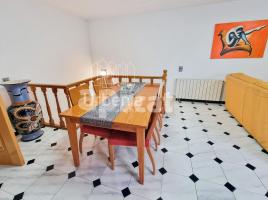 Dúplex, 122 m², Zona