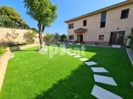  (xalet / torre), 340.00 m², جديد تقريبا