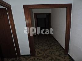 Flat, 50.00 m², near bus and train