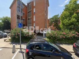 Flat, 79.00 m², near bus and train