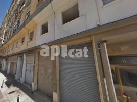 Pis, 67.00 m², حافلة قرب والقطار