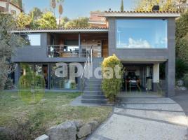  (unifamiliar aïllada), 338.00 m², près de bus et de train, Calle Elionor Cisa
