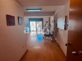 Pis, 69.00 m², 九成新, Calle de Santa Madrona, 18