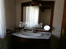 Houses (country house), 230.00 m², almost new