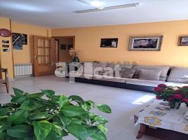 Pis, 85.00 m², حافلة قرب والقطار, Les roquetes