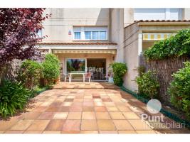 Unifamiliar adossada, 239.00 m²