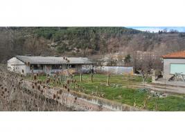 Unifamiliar aïllada, 614.00 m²