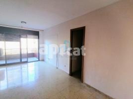 Pis, 99.00 m², près de bus et de train, Calle Riu Ter