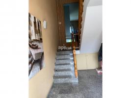 Pis, 381.00 m²