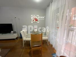 Piso, 81 m², Zona