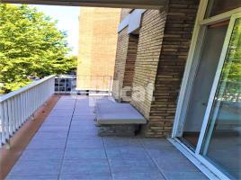 Pis, 108.00 m², حافلة قرب والقطار