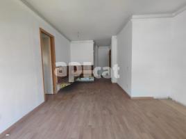 Flat, 64.00 m², near bus and train