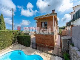 Houses (detached house), 281.00 m², near bus and train
