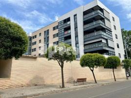 Pis, 106 m², seminou, Zona
