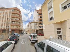Piso, 64.00 m², cerca de bus y tren, seminuevo