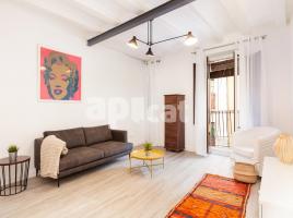 Flat, 72.00 m², close to bus and metro