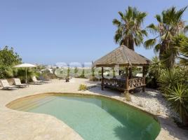 Casa (xalet / torre), 380.00 m²