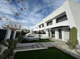 Dúplex, 300.00 m²