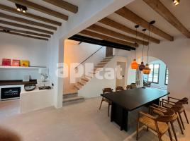 Mieten apartament, 135.00 m²