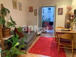 Piso, 50.00 m², cerca bus y metro