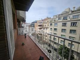 Piso, 125.00 m², cerca bus y metro